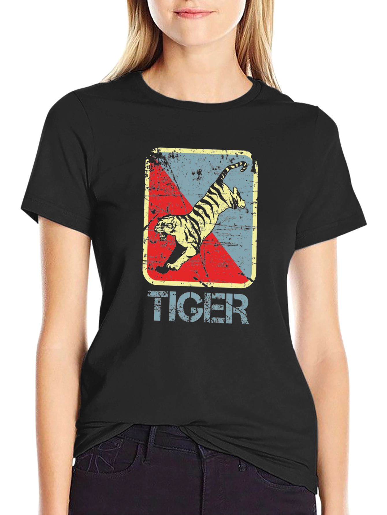 Vintage Tiger Graphic Tee - Retro Style