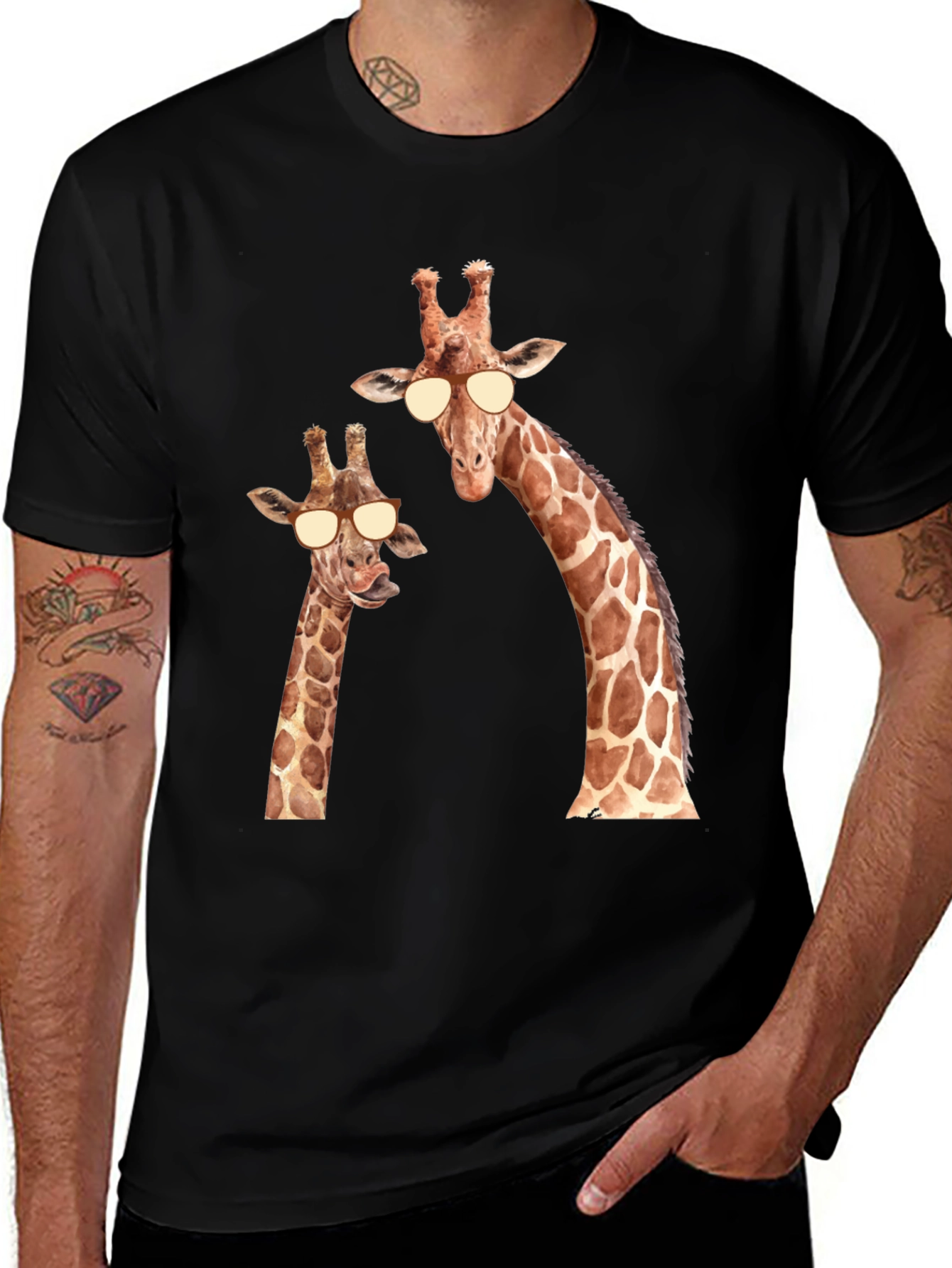 Giraffe Sunglasses T-Shirt - Funny Animal Tee