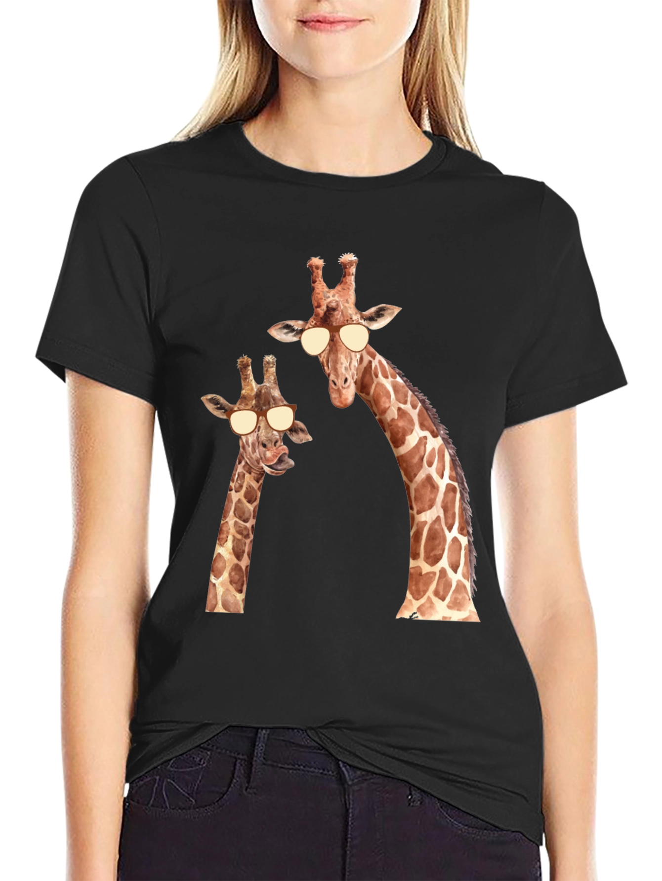 Giraffe Sunglasses T-Shirt - Funny Animal Tee