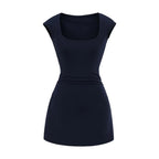 U-neck slim fit short sleeved dress