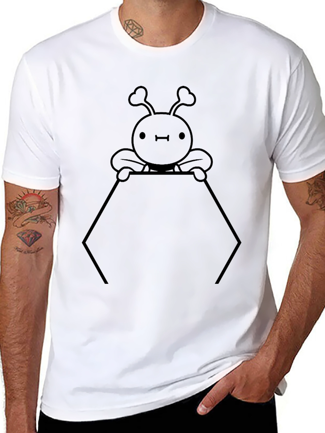 Cute Cartoon Bee Graphic Print Black T-Shirt
