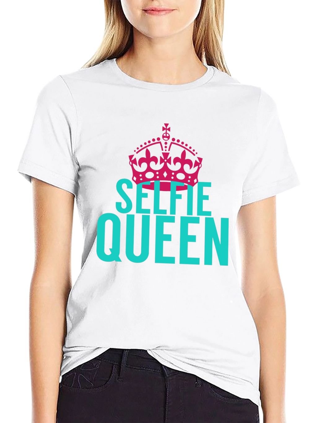 Selfie Queen Graphic Tee - Black Cotton T-Shirt