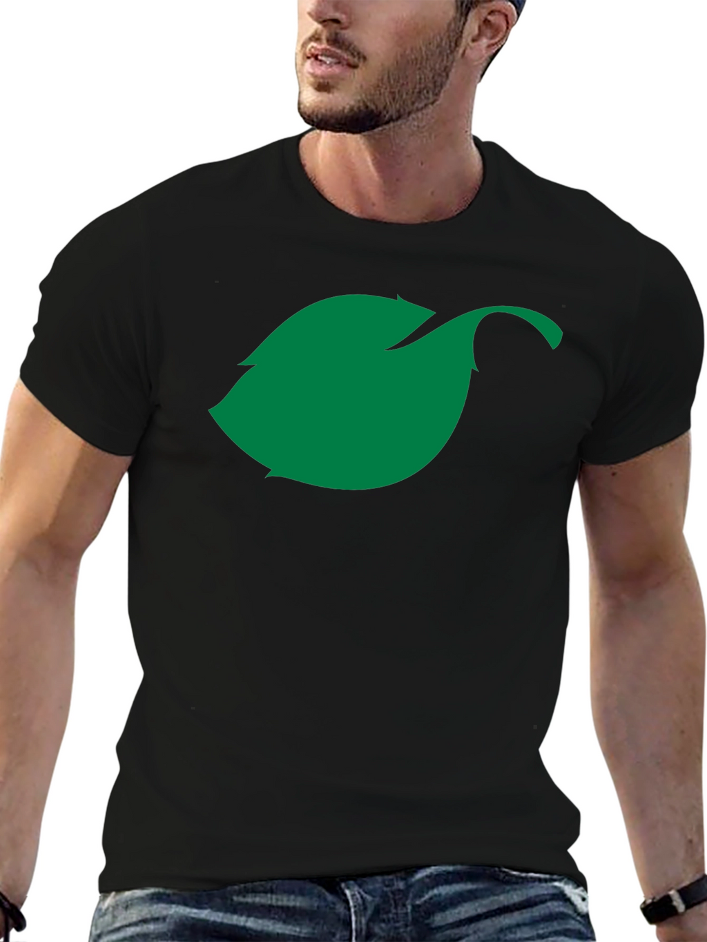 Green Leaf Graphic T-Shirt