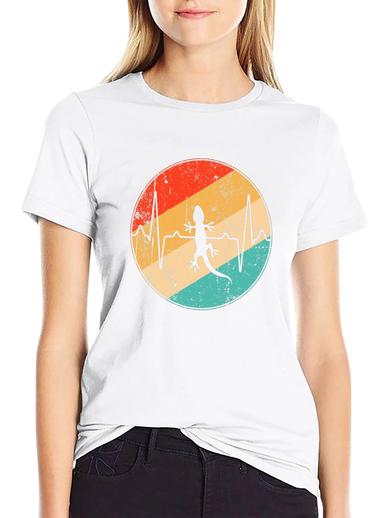 Lizard Heartbeat Graphic Tee - Retro Style