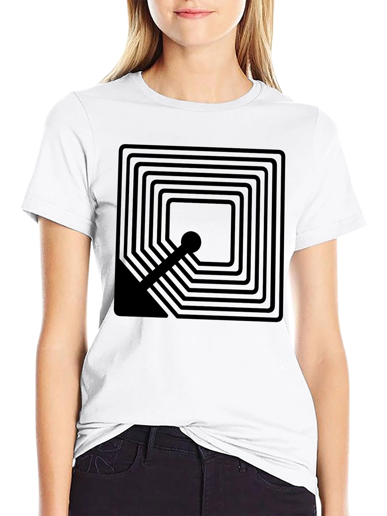 Geometric Square Graphic T-Shirt - Modern Design
