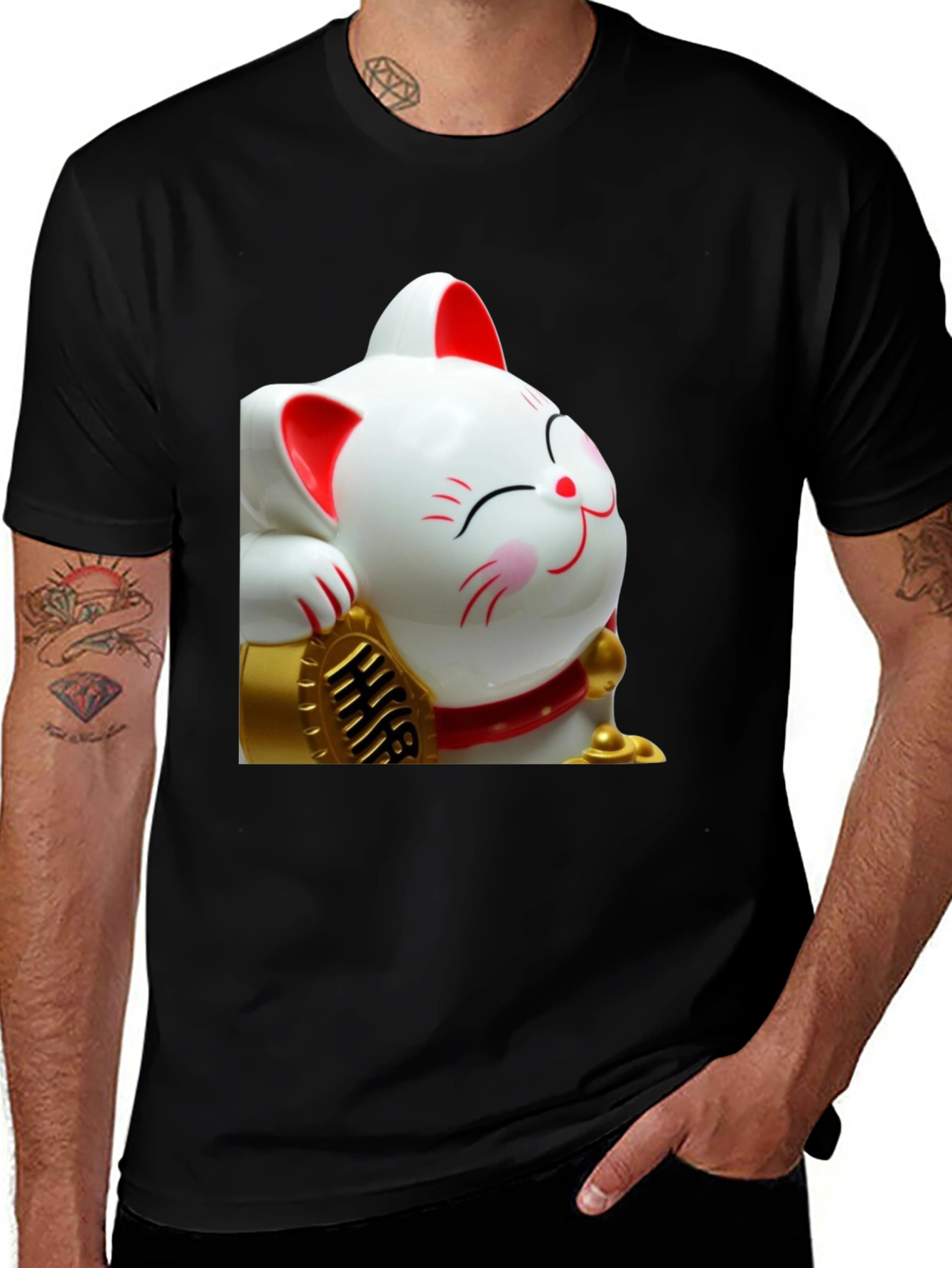 Lucky Cat Graphic Tee - Comfort Fit